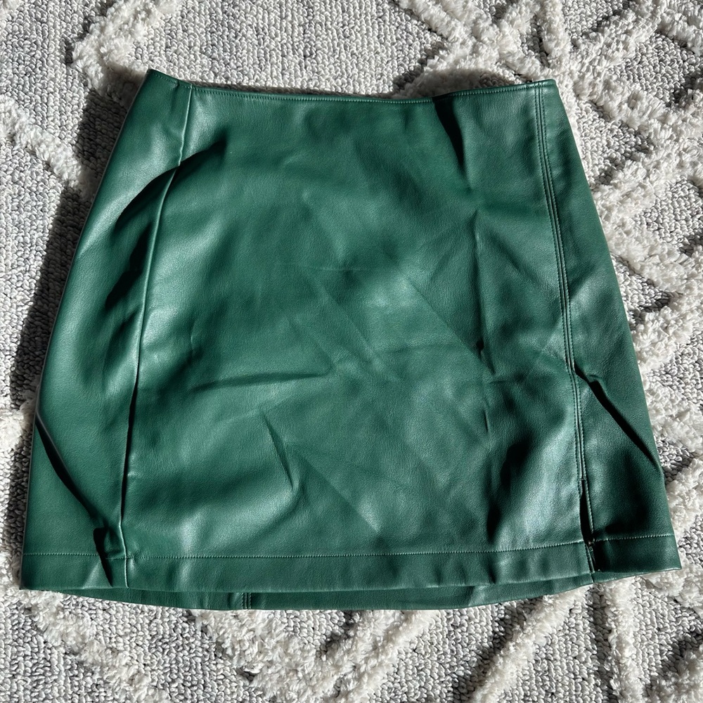 Hollister Skirt